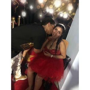 Meet your Posher, Christian